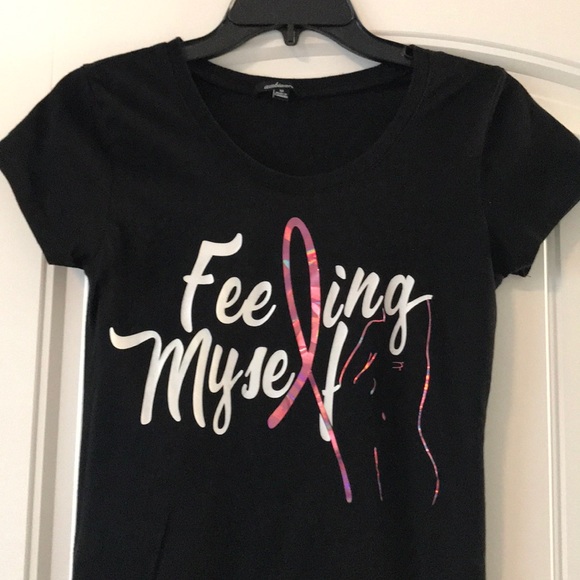 Women’s breast cancer Feeling Myself shirt. - Picture 6 of 7